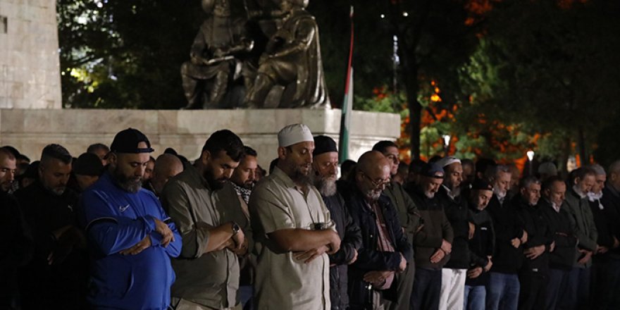 İNSANLIK GAZZE KIYAMINDA: SUMUD GAZZE YÜRÜYÜŞÜNÜ SÜRDÜRÜYOR!