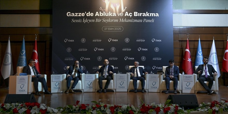 Gazze’de İnsan Hakları İhlalleri Üzerine Panel Düzenlendi Gazze’de İnsan Hakları İhlalleri Üzerine Panel Düzenlendi