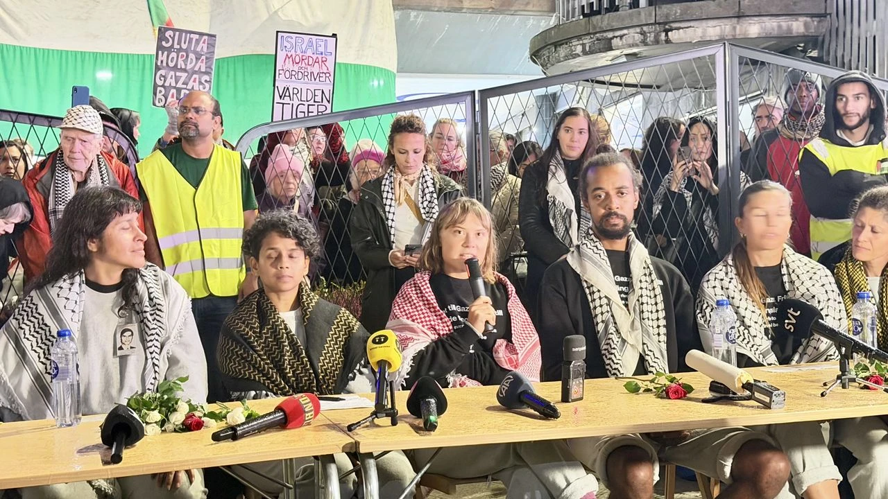 Greta Thunberg: Hükümetlerimizin İsrail’e karşı harekete geçmesini sağlayacak hiçbir şey yok