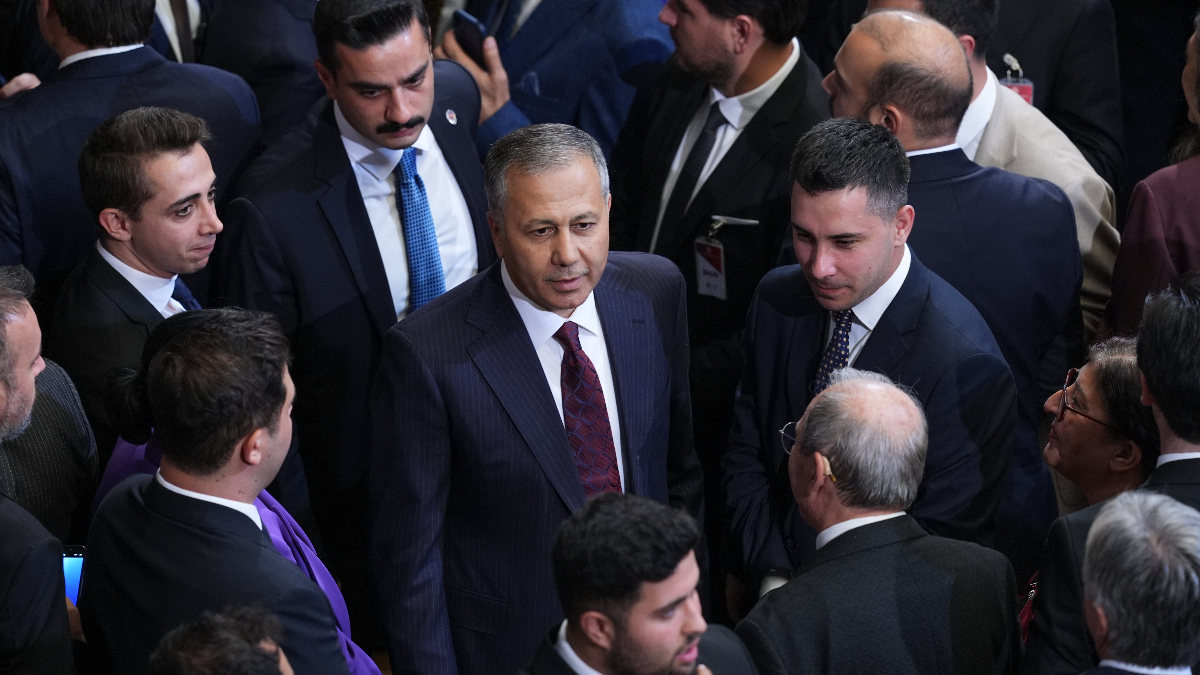 İçişleri Bakanı Ali Yerlikaya duyurdu: Radar noktaları cep telefonlarına geliyor