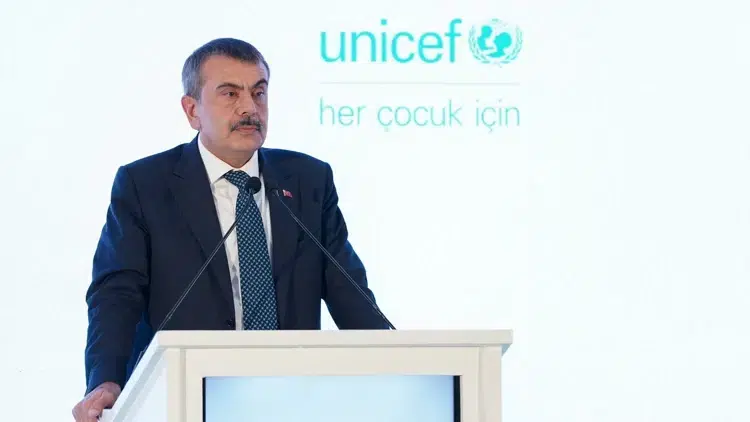 Öğretmenlere Dijital Okuryazarlık Eğitimi