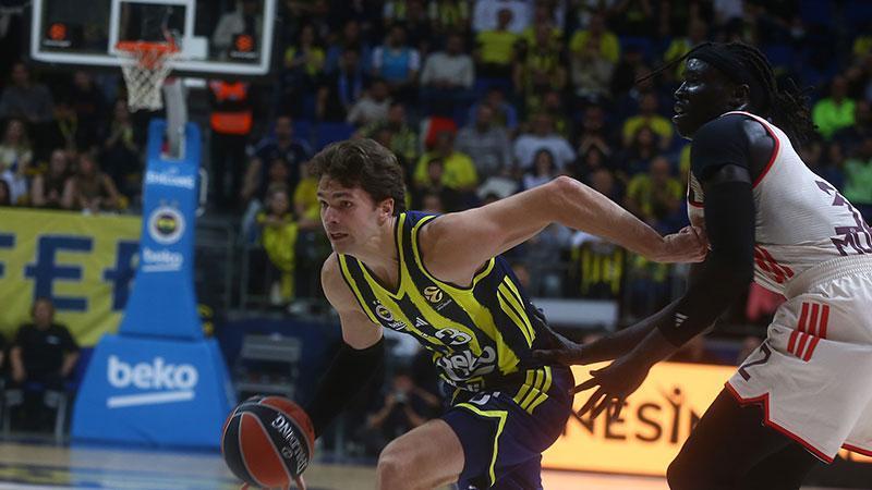 Fenerbahçe Beko, Bayern Münih’i 88-73 ile Geçti Fenerbahçe Beko, Bayern Münih’i 88-73 ile Geçti