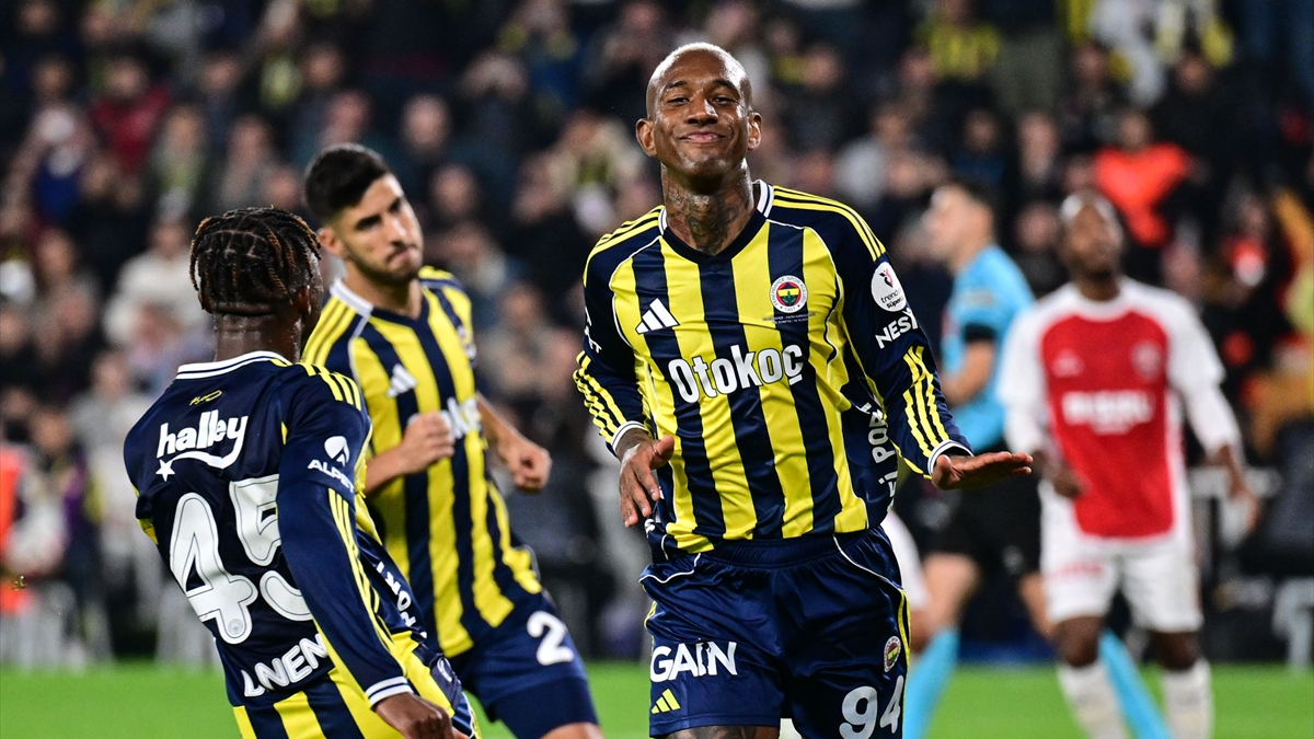 Fenerbahçe, Fatih Karagümrük’ü 2-1 ile geçti
