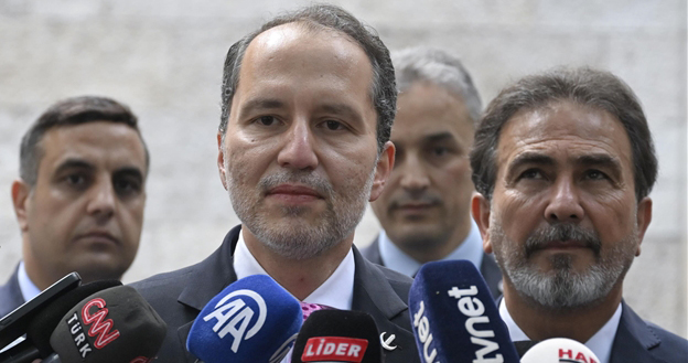 Erbakan, İktidara Borç ve Faiz Uyarısında Bulundu