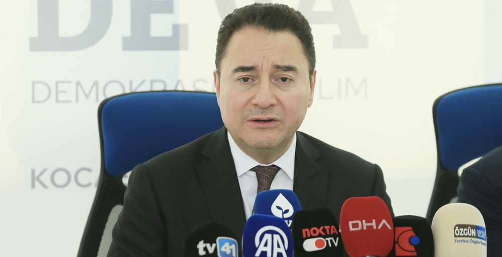 Suç Örgütleri Türkiye’de Açıkça İlan Vermeye Başladı Suç Örgütleri Türkiye’de Açıkça İlan Vermeye Başladı