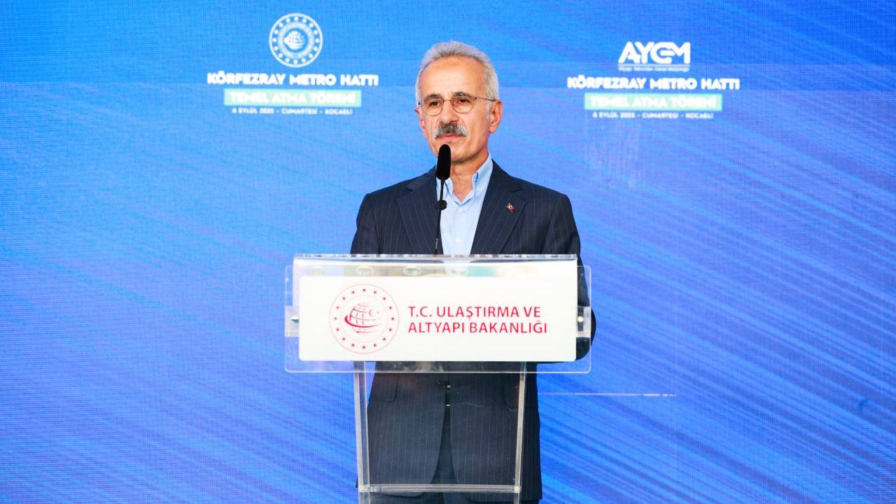 Bakan Uraloğlu, 5G’nin Dönüşümdeki Rolünü Vurguladı Bakan Uraloğlu, 5G’nin Dönüşümdeki Rolünü Vurguladı