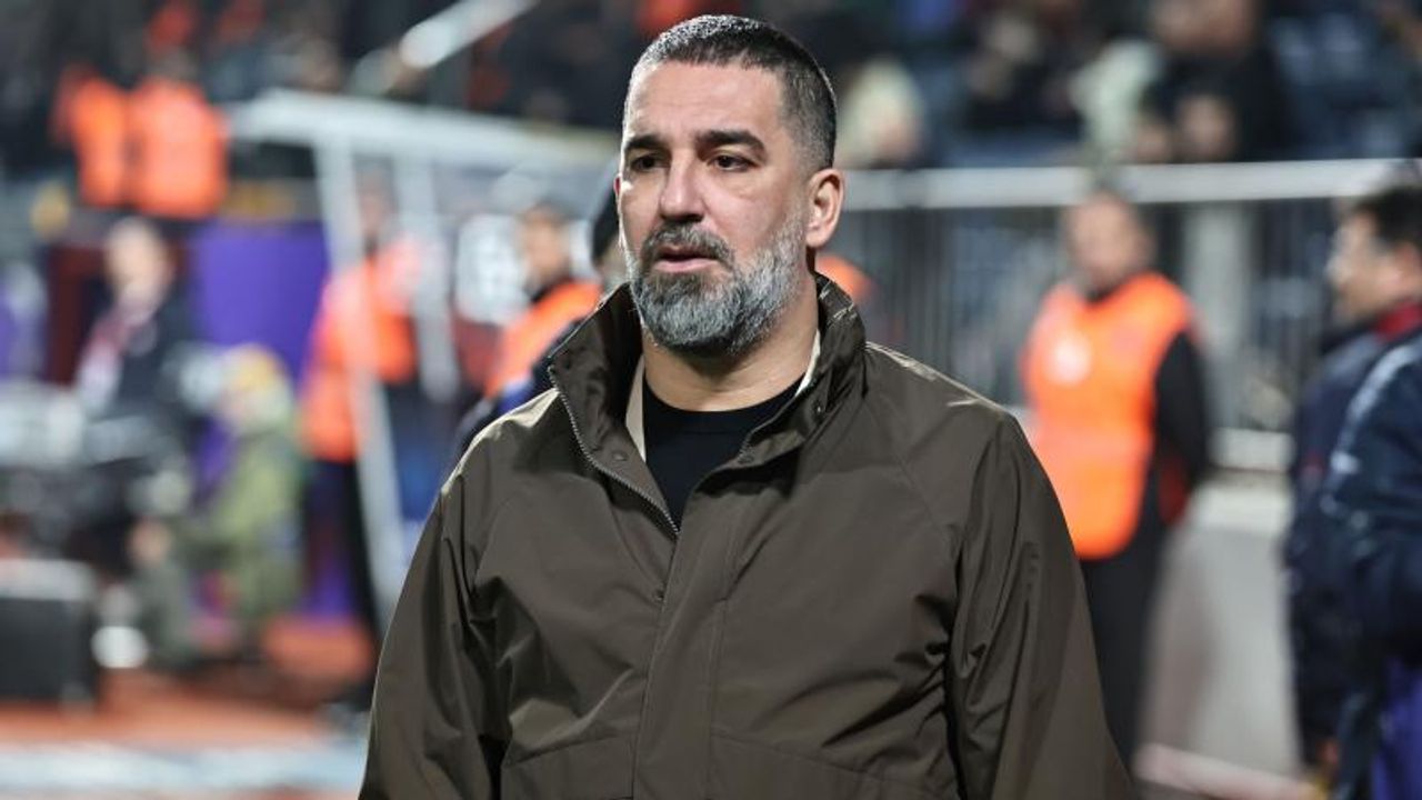 Arda Turan'dan 'Savaşlara son verin' çağrısı