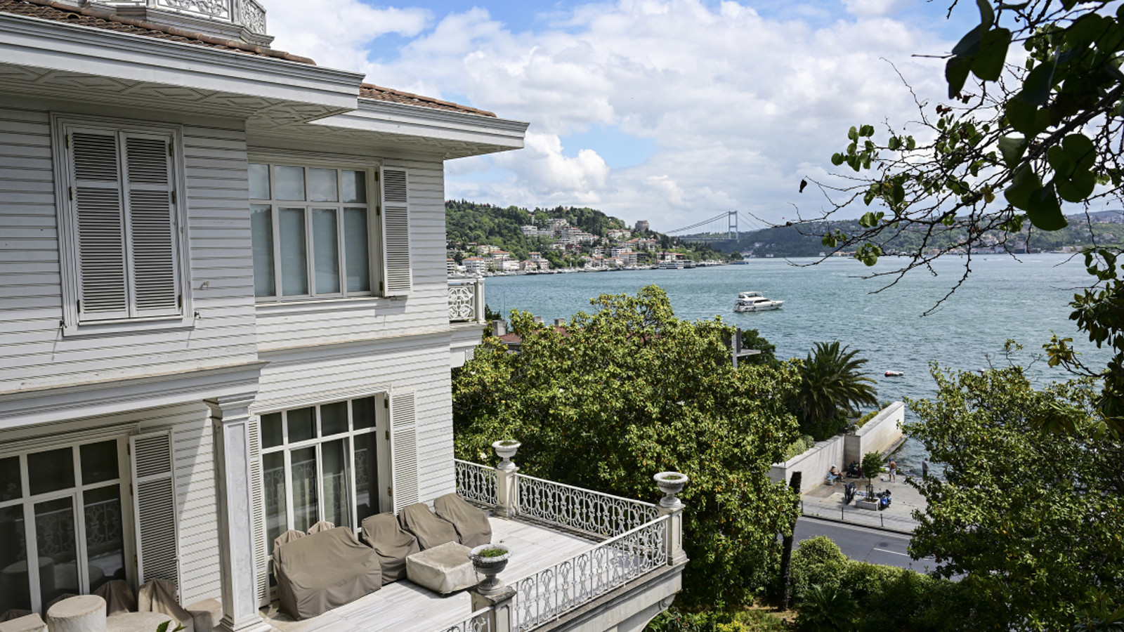 Beyaz Köşk’ü satın alan milyarder belli oldu Beyaz Köşk’ü satın alan milyarder belli oldu