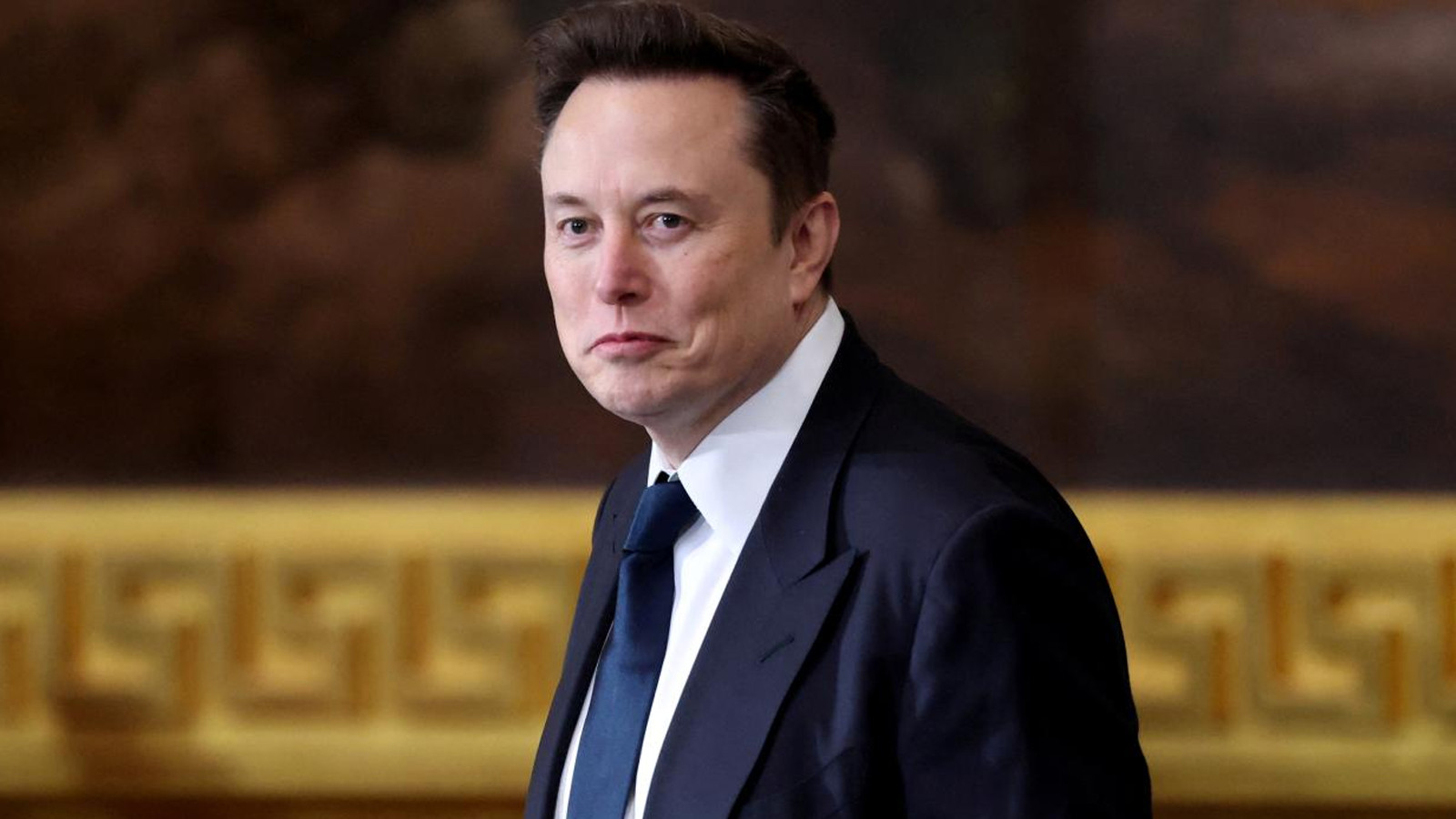 Elon Musk dünyanın ilk yarım trilyoneri oldu