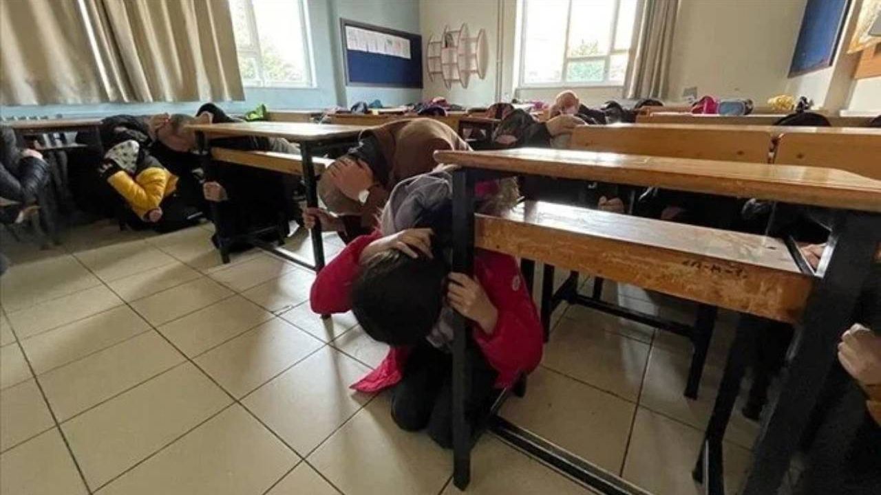 MEB, Yarın Tüm Okullarda Eş Zamanlı Uygulama Yapacak