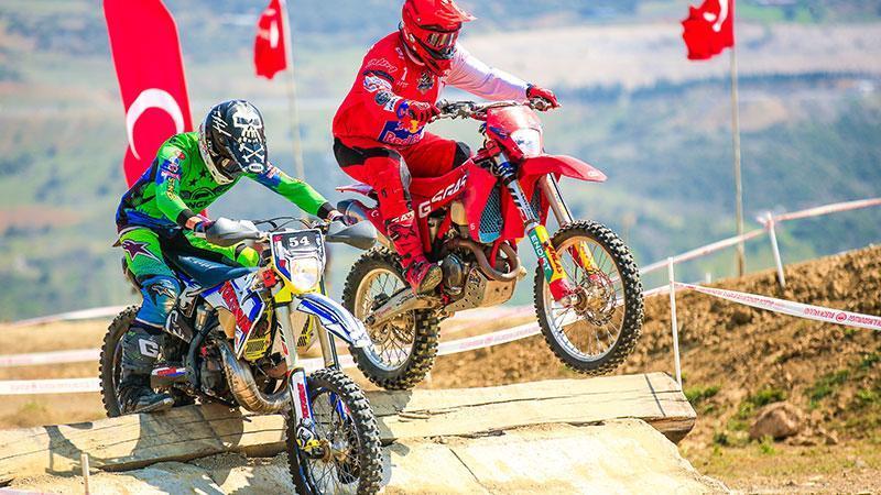 Senoz Vadisi, Türkiye Enduro ve ATV Şampiyonası’na ev Senoz Vadisi, Türkiye Enduro ve ATV Şampiyonası’na ev