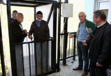 Yaşlılar ve Engelliler İçin Camiye Asansör Yapıldı